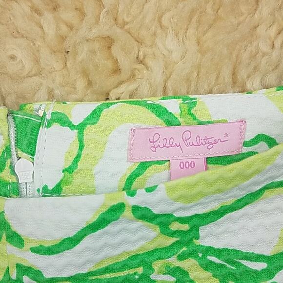 Vntg Lily Pulitzer green and white floral Lisa shorts 000 (xxs) - Picture 3 of 4